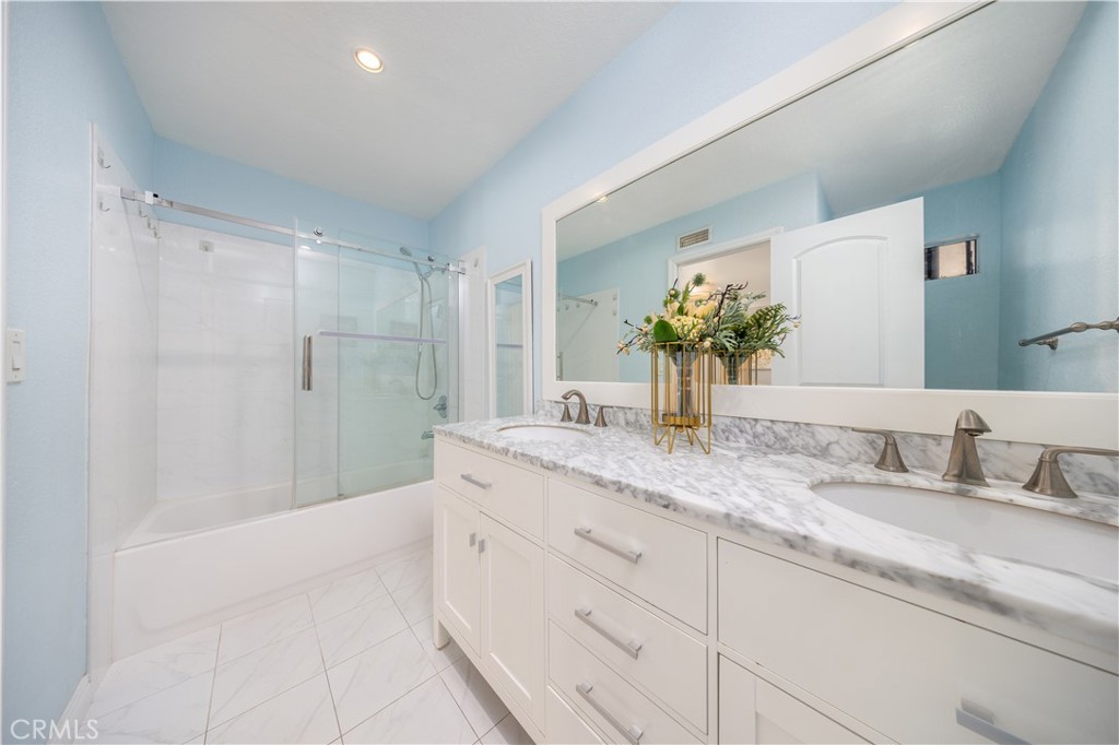 13706 Monterey Property Photo 12