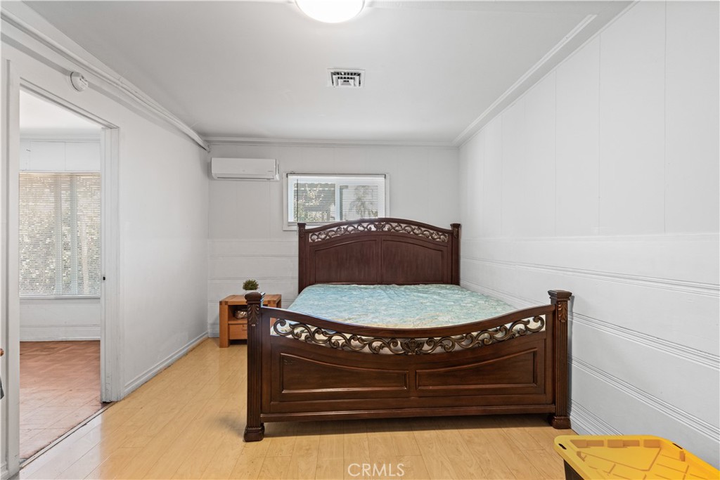 9409 Olive Property Photo 18