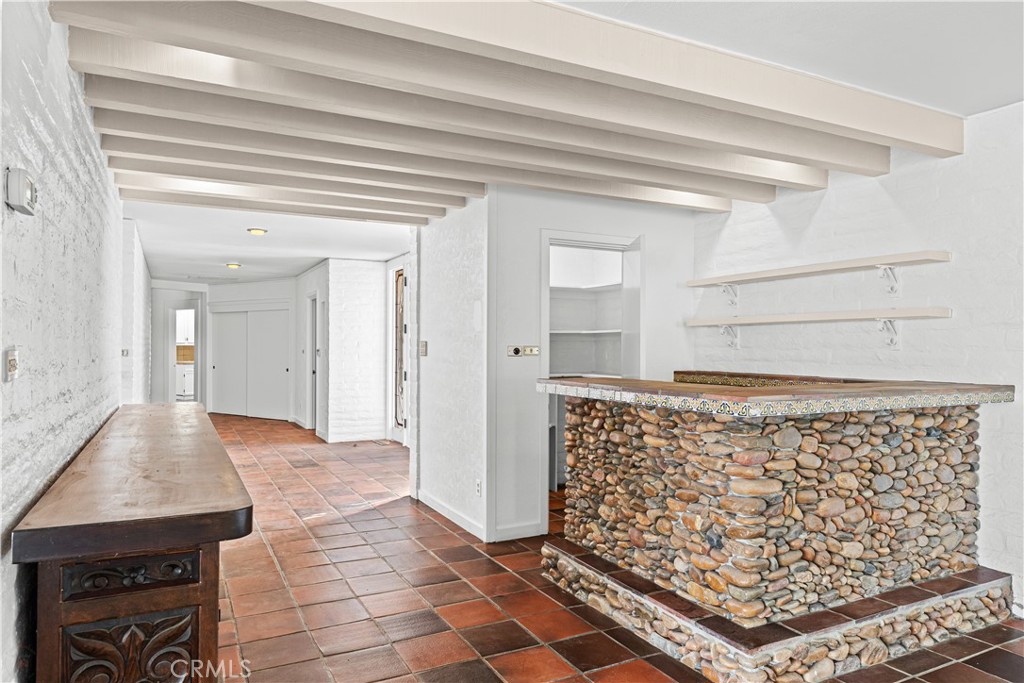 10497 Crystal Property Photo 13