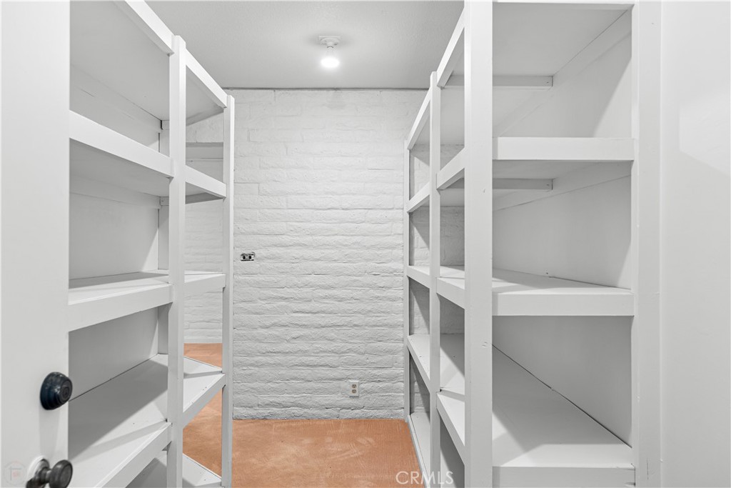 10497 Crystal Property Photo 42