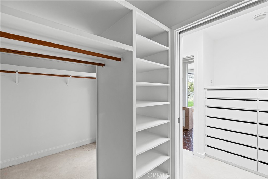 10497 Crystal Property Photo 59