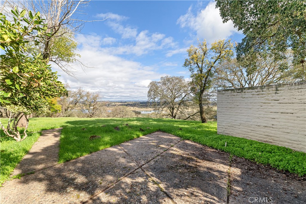 10497 Crystal Property Photo 64