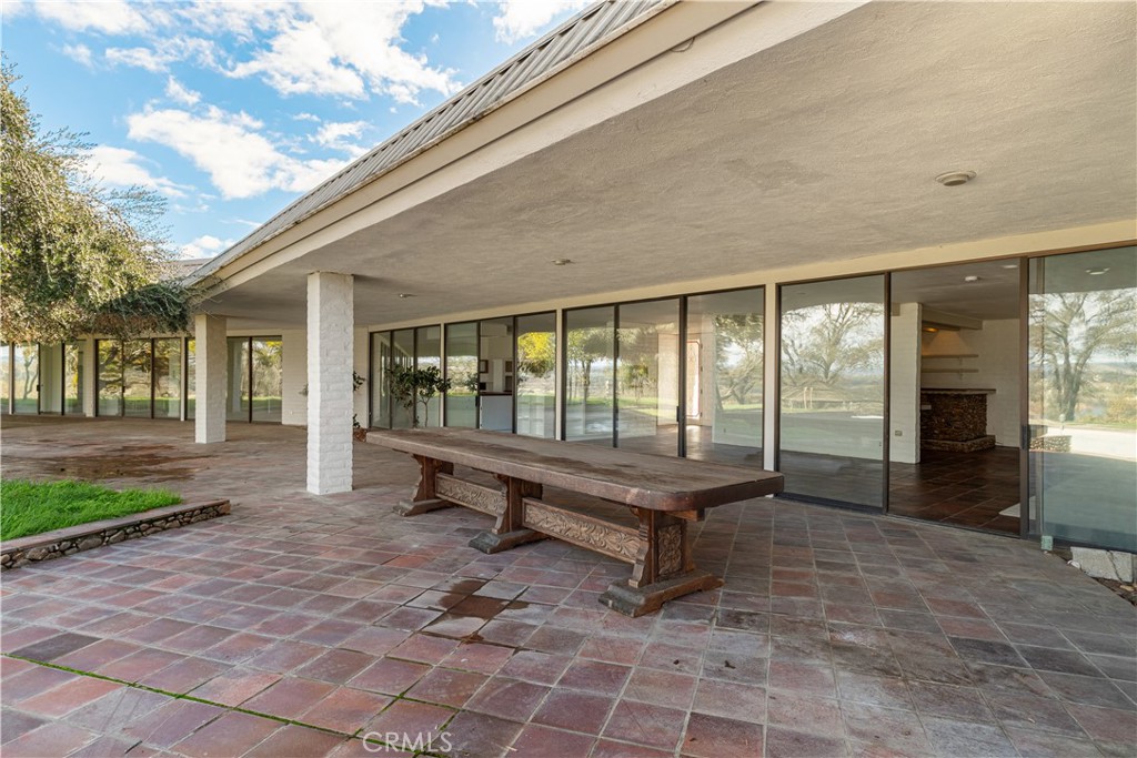 10497 Crystal Property Photo 67