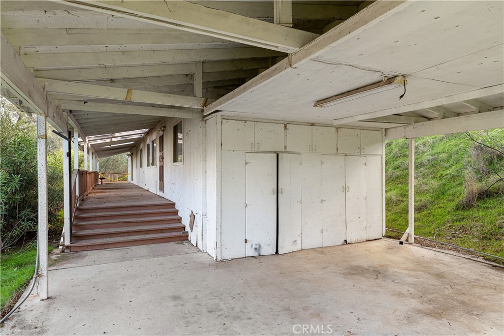 10497 Crystal Property Photo 72