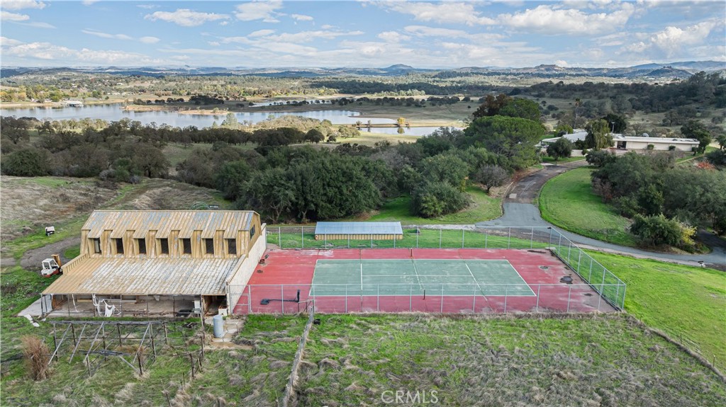 10497 Crystal Property Photo 75