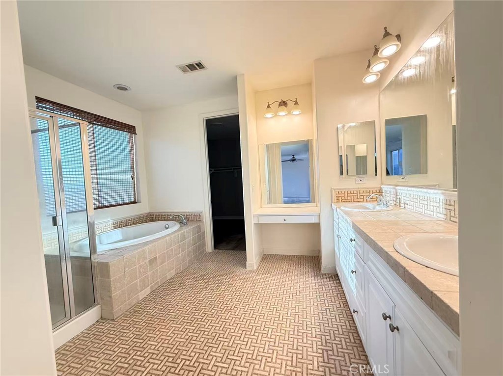 7056 Calina Property Photo 28