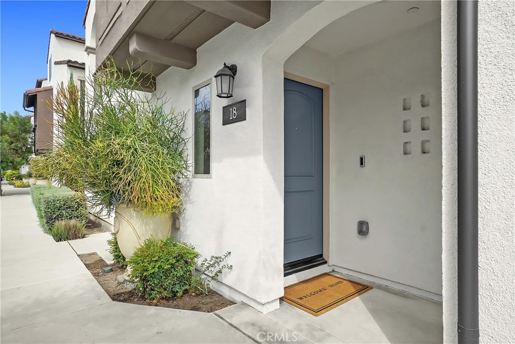 18 Bedford Court Property Photo 3