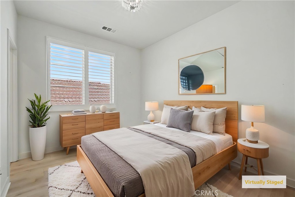 18 Bedford Court Property Photo 18
