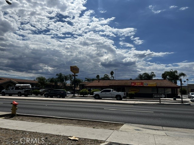 2700 W Florida Property Photo 5