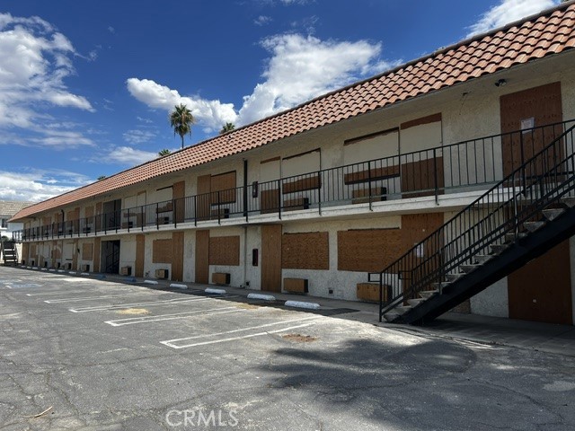 2700 W Florida Property Photo 14