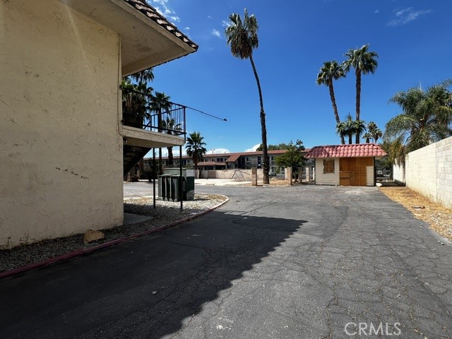 2700 W Florida Property Photo 17