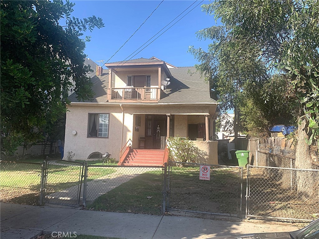 1835 W 12th Property Photo 1
