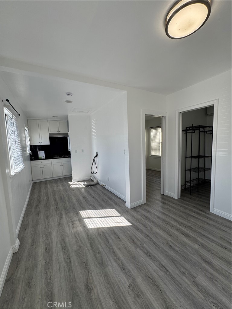 608 S Electric 6 Property Photo 6