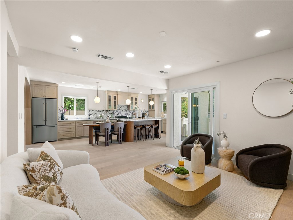 323 Santa Rosa Road Property Photo 10