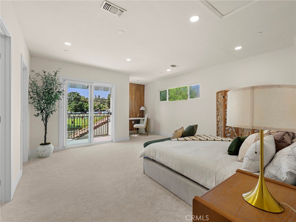 323 Santa Rosa Road Property Photo 19