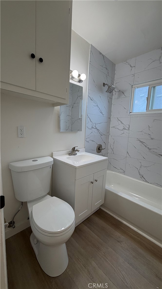 310 S California Street C Property Photo 7