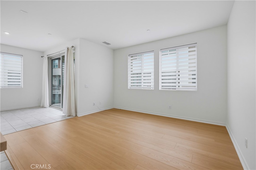 1572 Lima 1 Property Photo 4