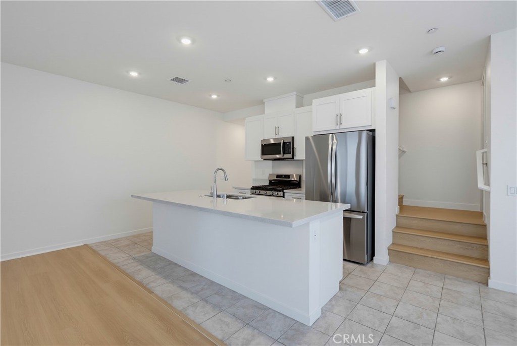 1572 Lima 1 Property Photo 6