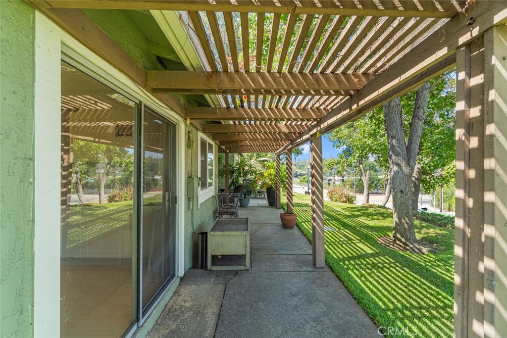 16211 Sierra Ridge Property Photo 34