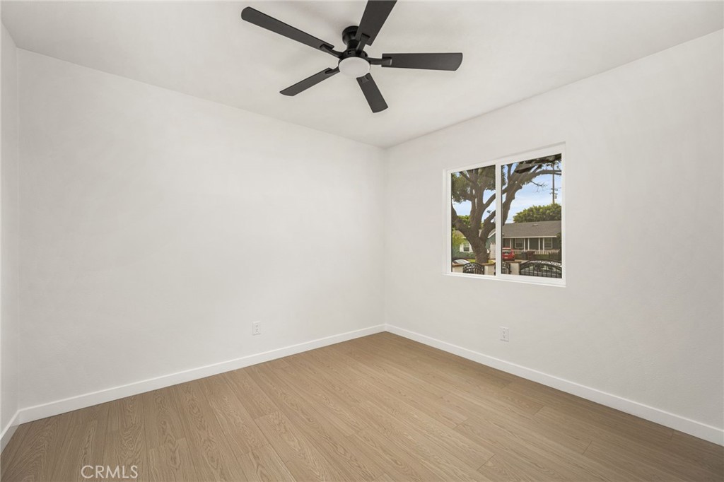 1339 W Magnolia Property Photo 15