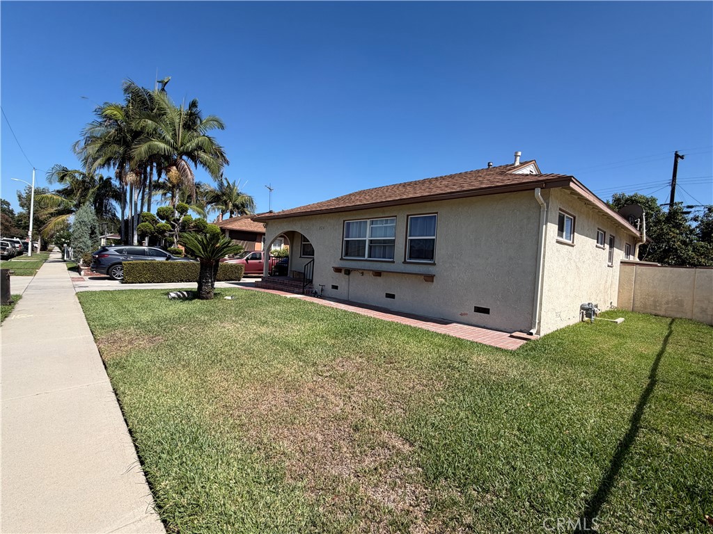 824 Meeker Avenue Property Photo 2