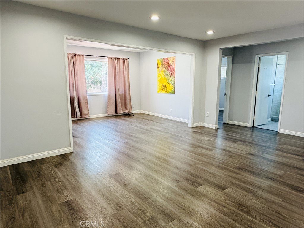 824 Meeker Avenue Property Photo 4