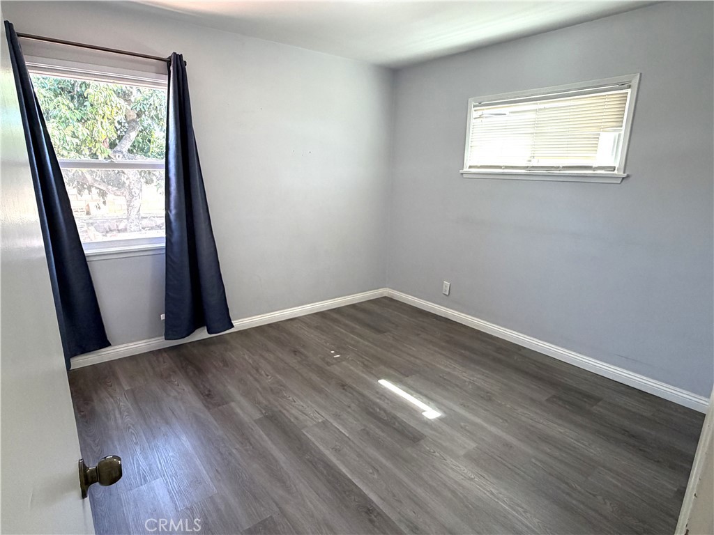 824 Meeker Avenue Property Photo 14
