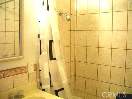 4694 N Pershing Property Photo 16