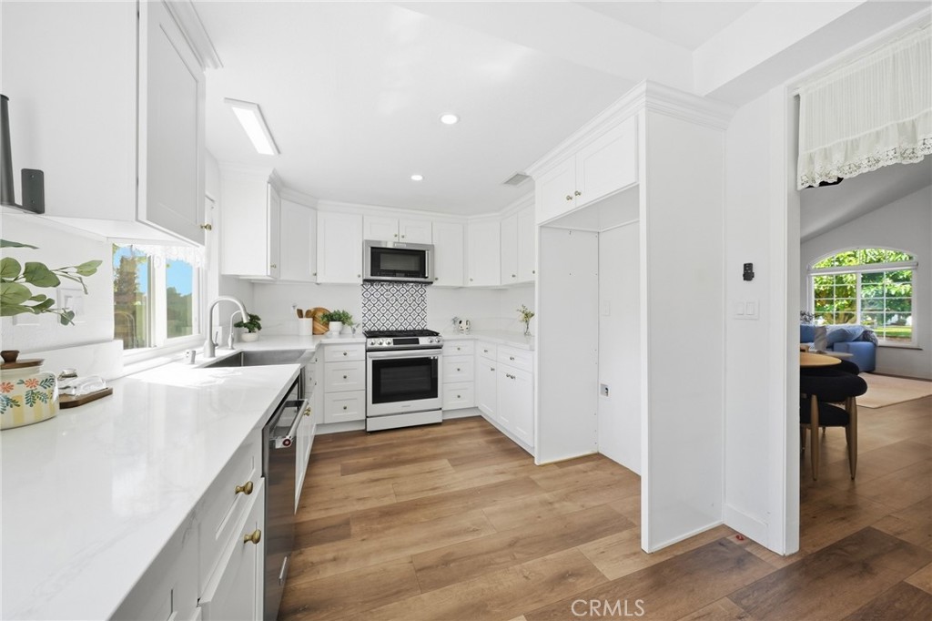 7081 Woodbury Court Property Photo 15