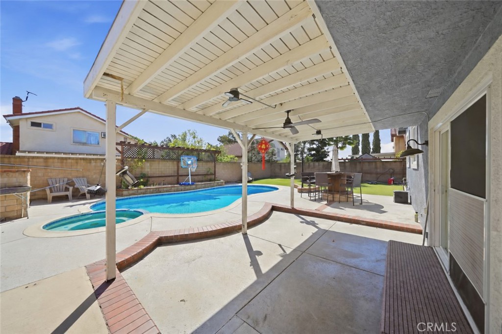 7081 Woodbury Court Property Photo 39