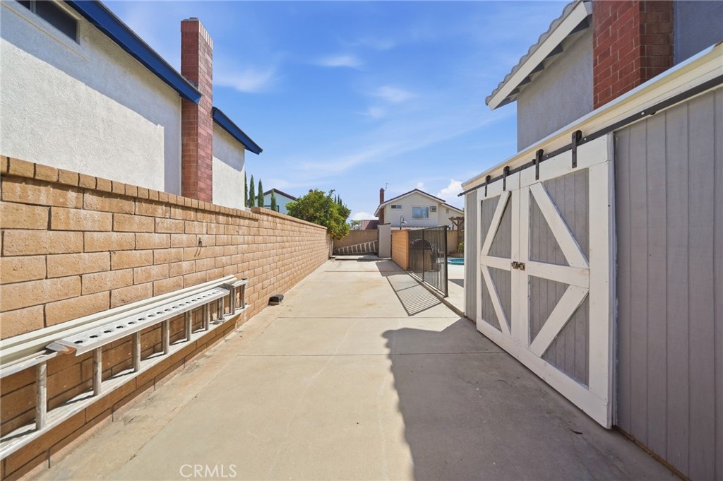 7081 Woodbury Court Property Photo 47