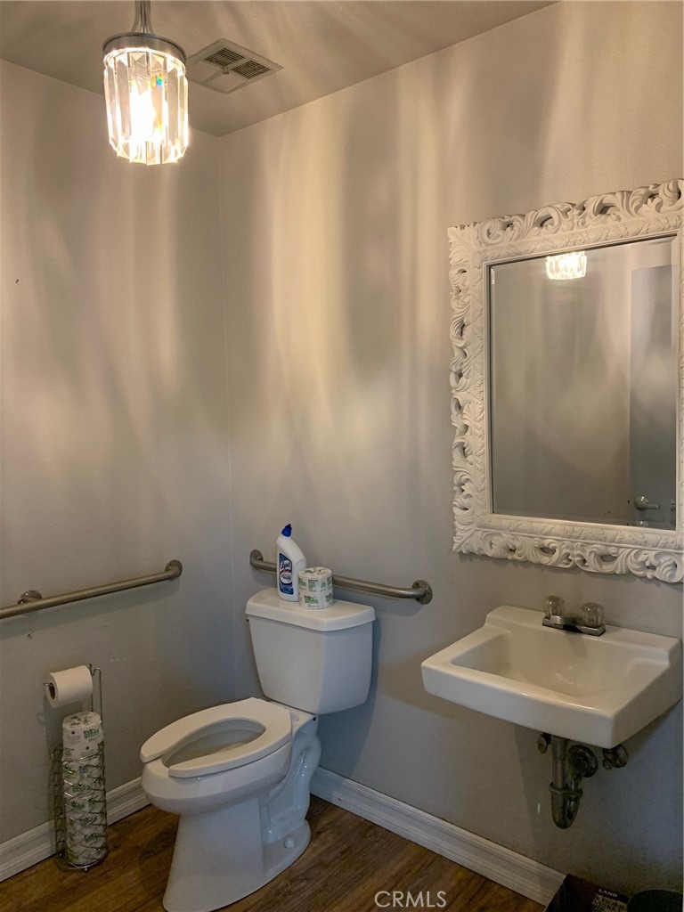 415 Tennessee Street Unit P Property Photo 8