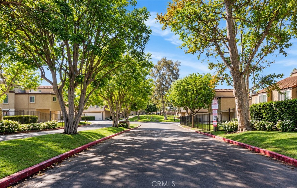 9311 Shadowood E Property Photo 19