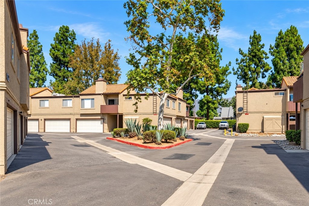 9311 Shadowood E Property Photo 20
