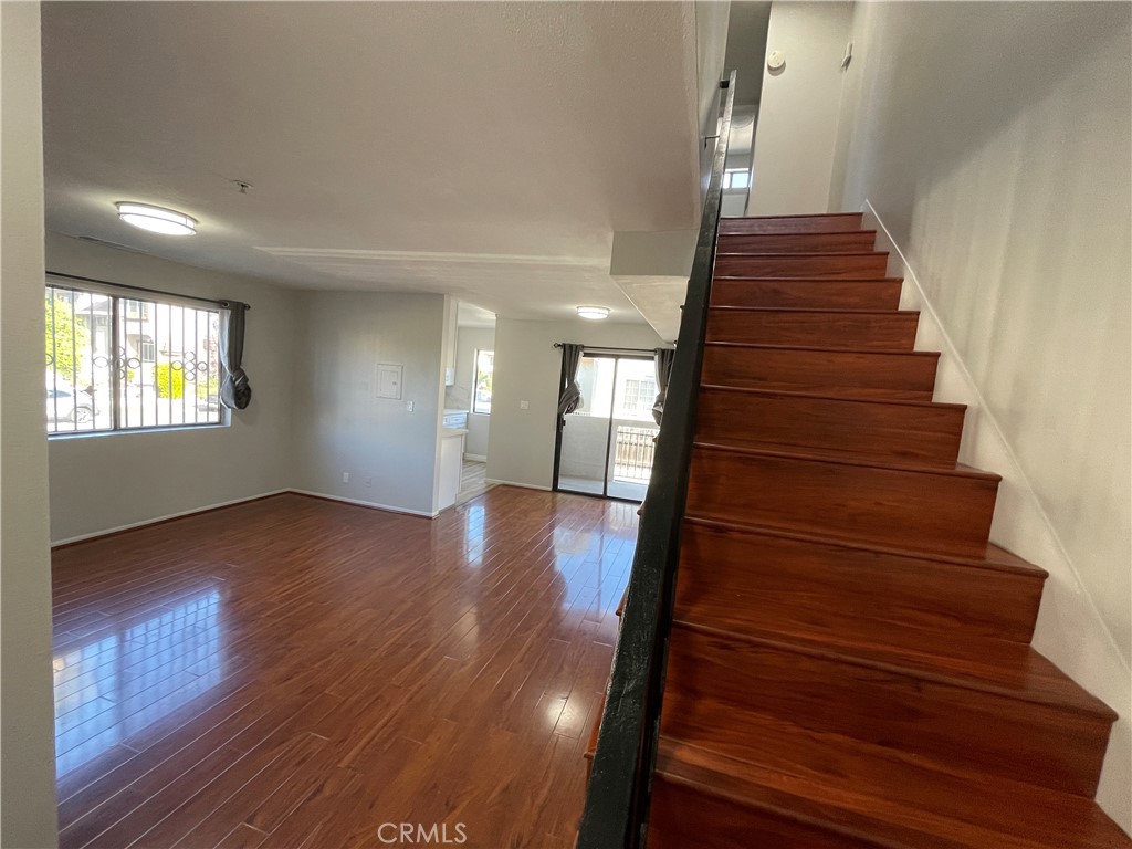 225 N Marguerita A Property Photo 6