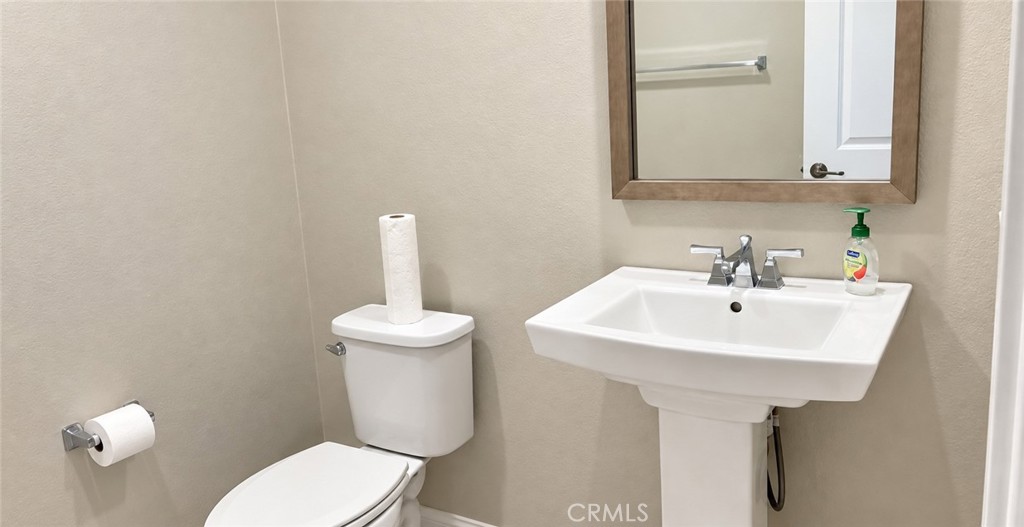 631 W Foothill 26 Property Photo 13