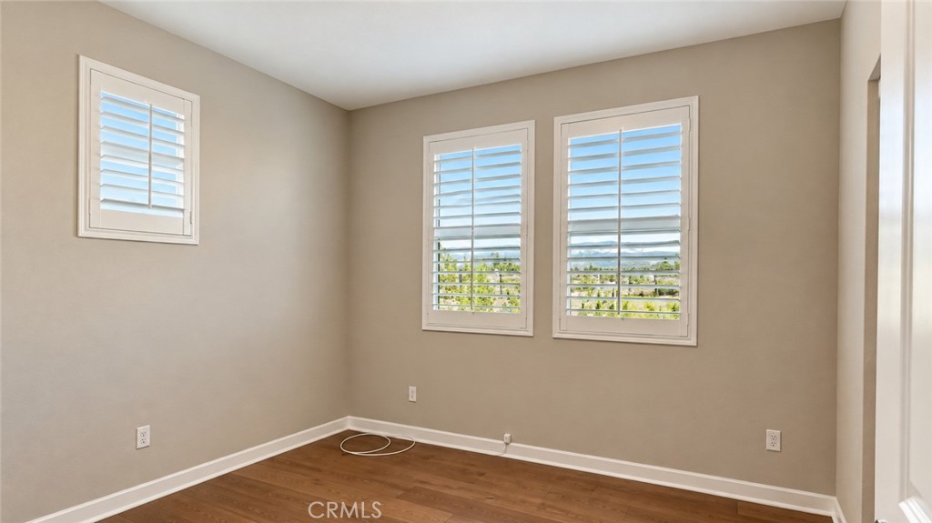 631 W Foothill 26 Property Photo 18
