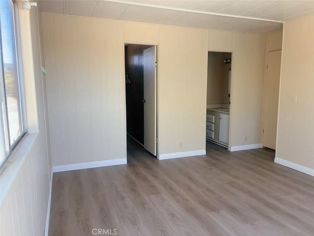 37541 Hill Street Property Photo 8