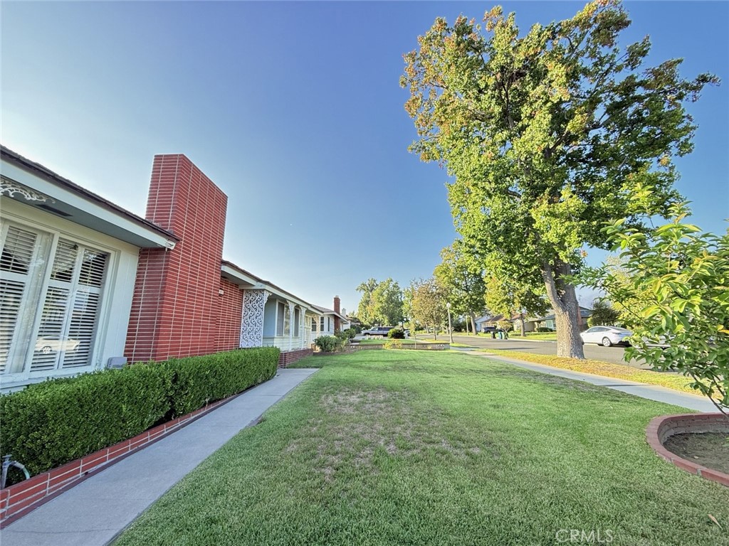 605 N Story Property Photo 4