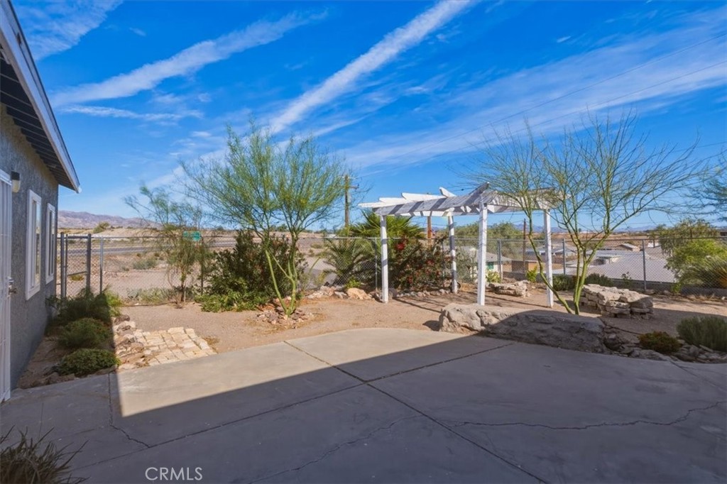 801 Valley Property Photo 6