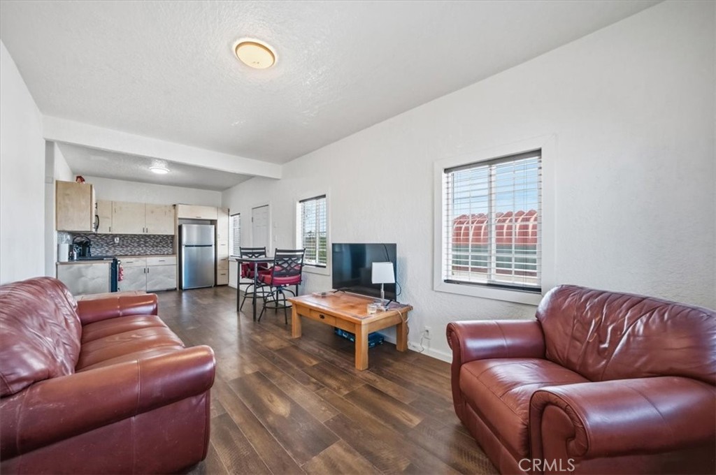 801 Valley Property Photo 32