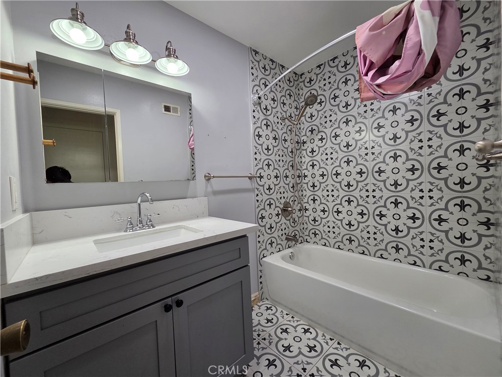 17114 Ridge Park Drive Property Photo 15