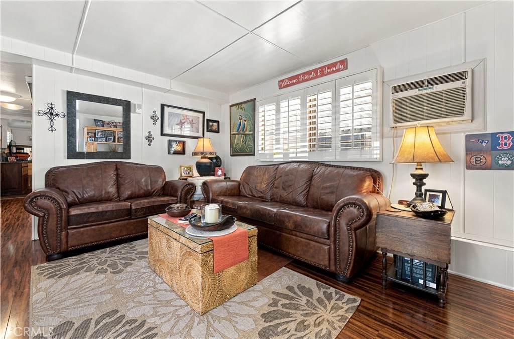 11401 Topanga Canyon Blvd 37 Property Photo 8