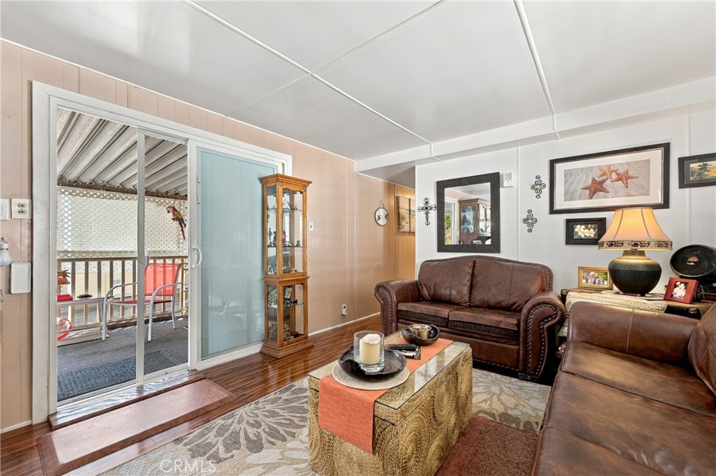 11401 Topanga Canyon Blvd 37 Property Photo 11