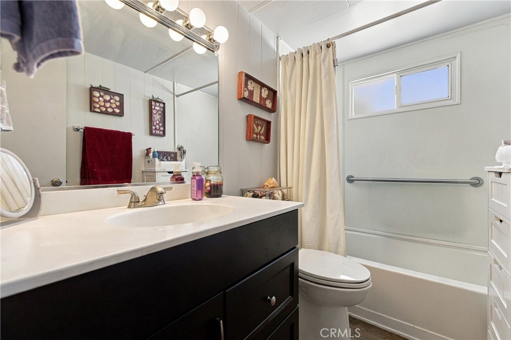 11401 Topanga Canyon Blvd 37 Property Photo 17
