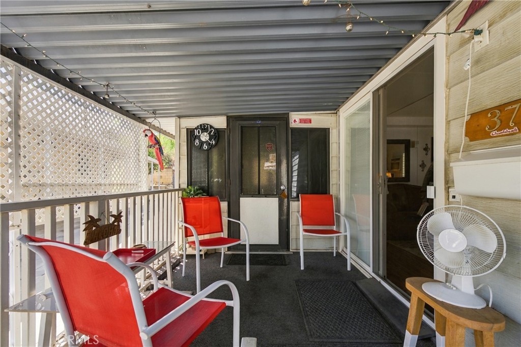 11401 Topanga Canyon Blvd 37 Property Photo 28