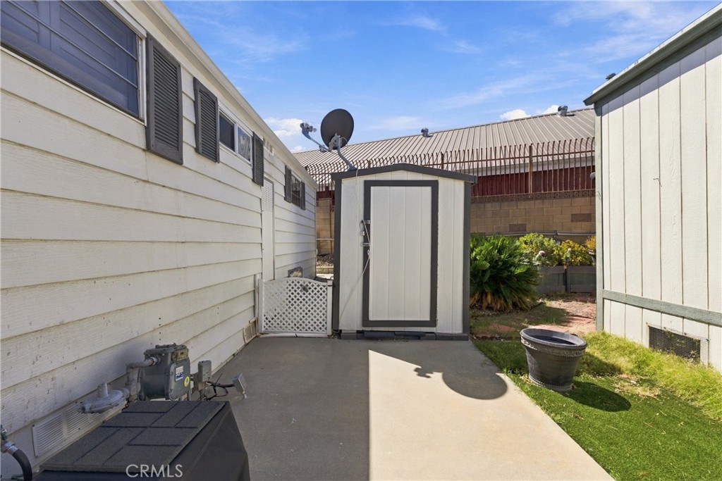 11401 Topanga Canyon Blvd 37 Property Photo 36