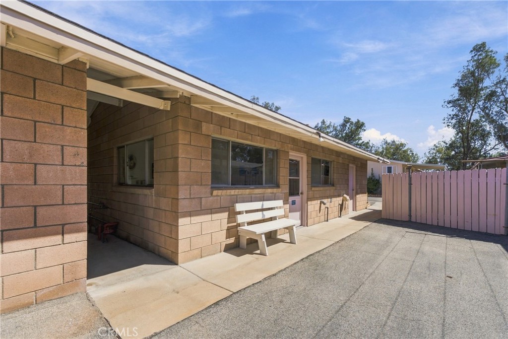 11401 Topanga Canyon Blvd 37 Property Photo 48