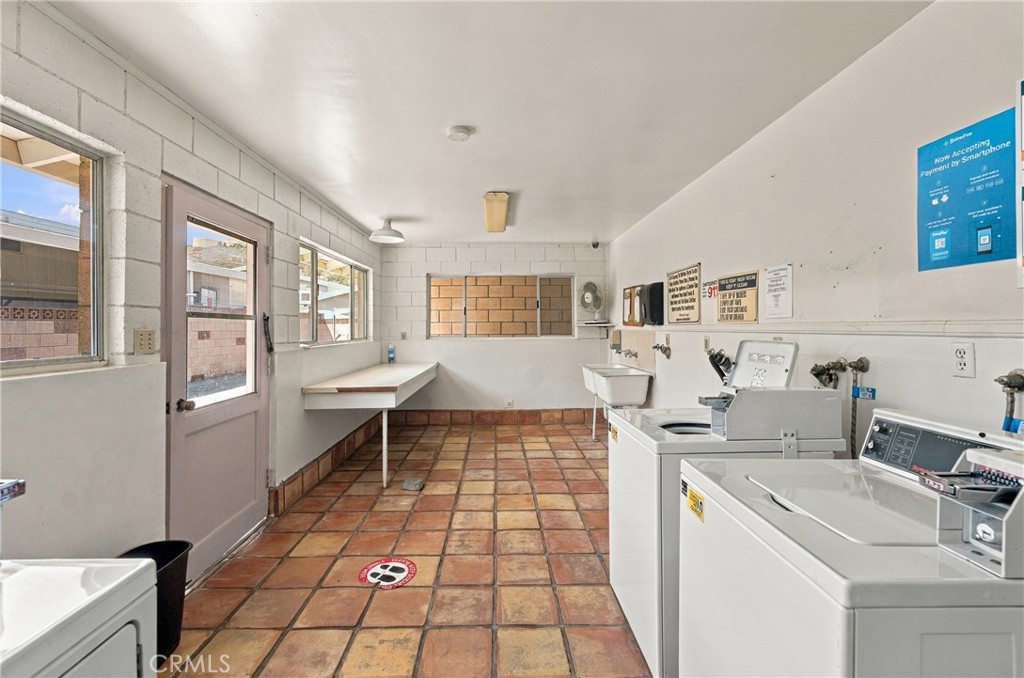 11401 Topanga Canyon Blvd 37 Property Photo 50