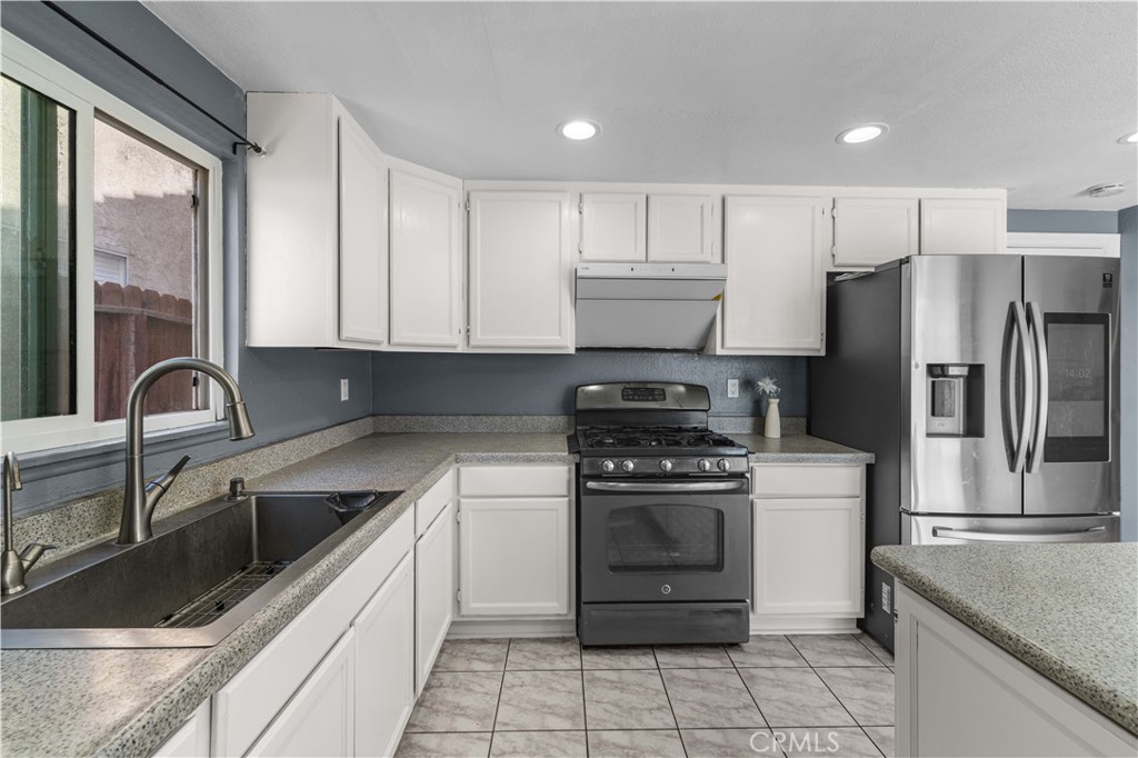 11366 Sage Property Photo 11